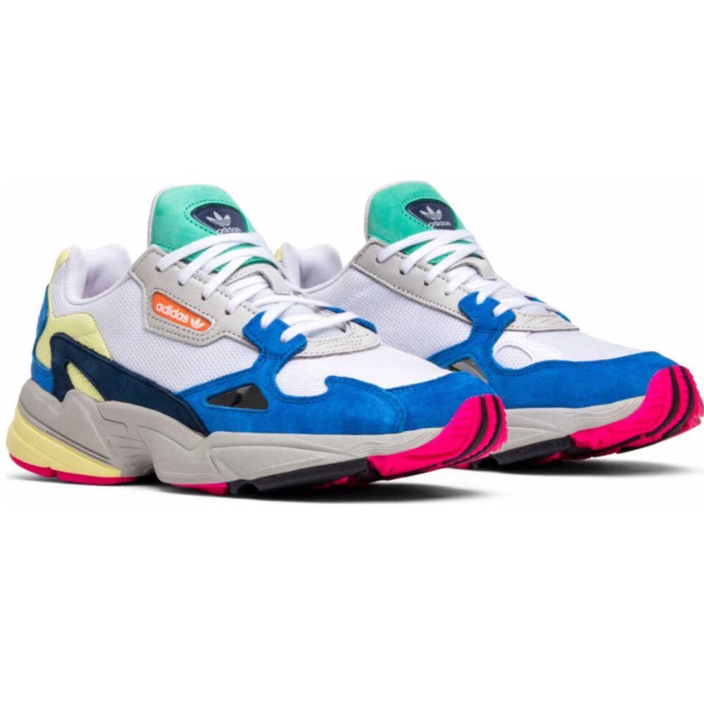 Adidas Falcons Women’s Blue Size 7